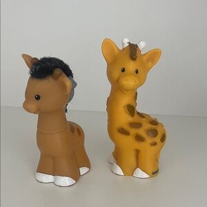 2005 Little People Touch and Feel Giraffe set